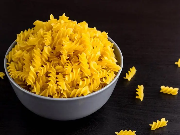 Can Birds Eat Uncooked Pasta? The Answer May Surprise You!